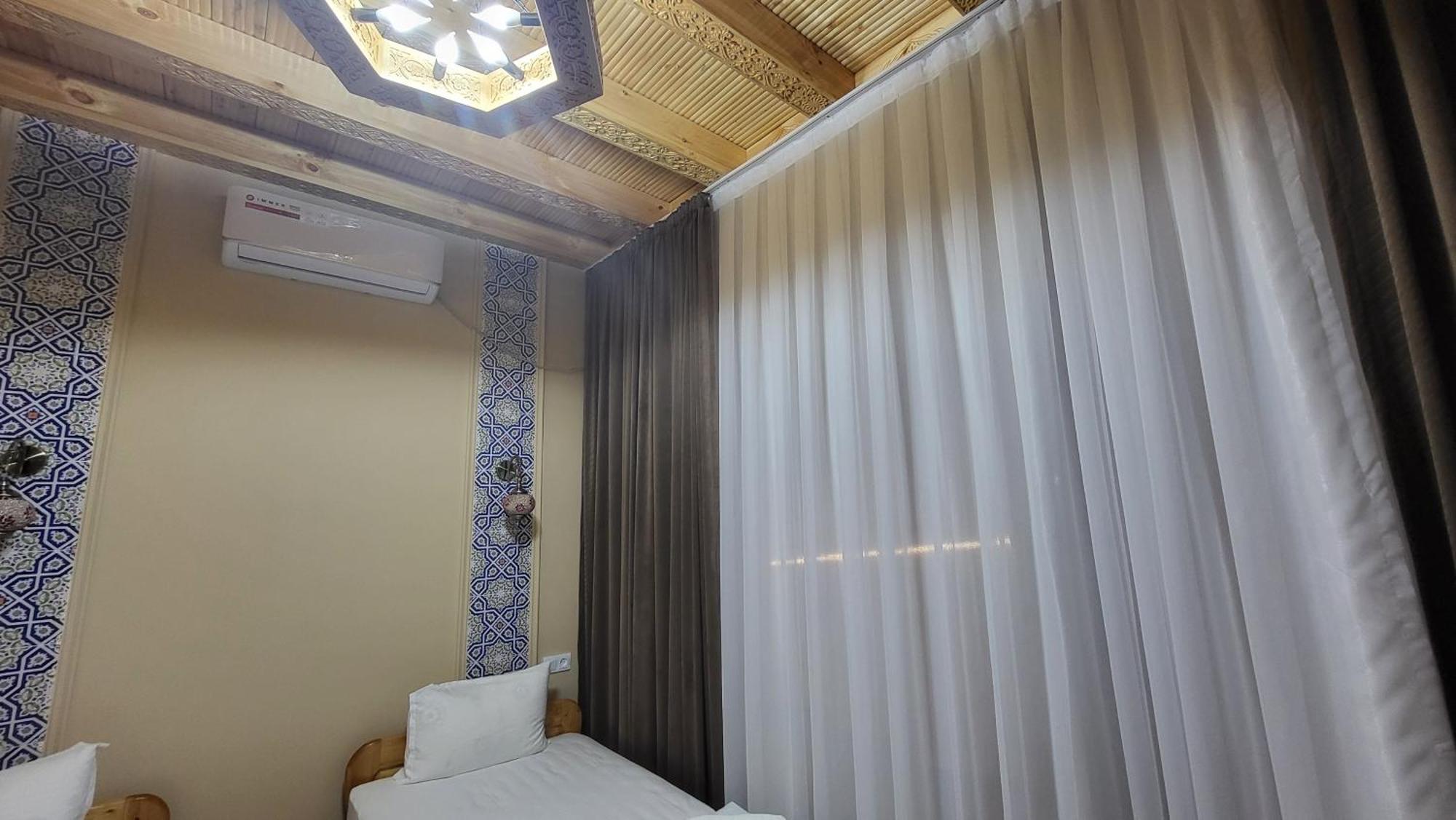 Ulli Oy Boutique Hotel & Terrace Khiva Exterior photo